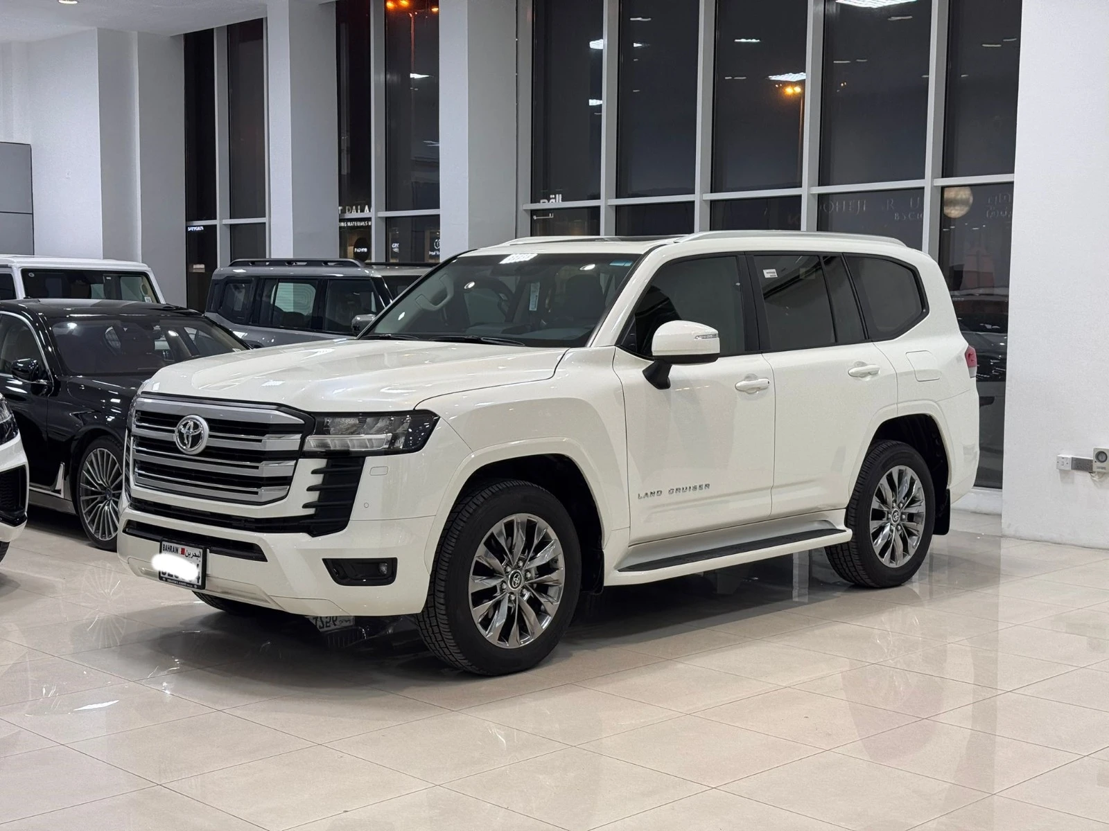 Toyota Land Cruiser GX-R 2025 (White)