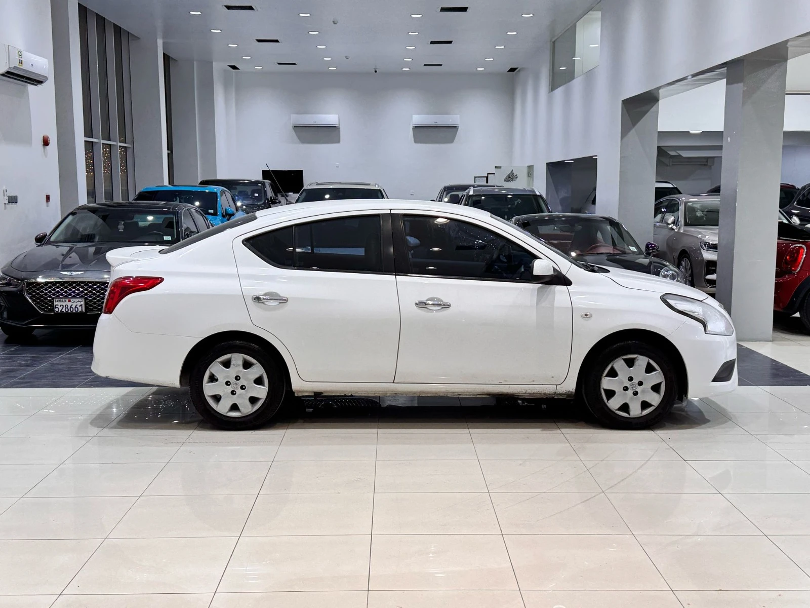 Nissan Sunny 2022 (White)