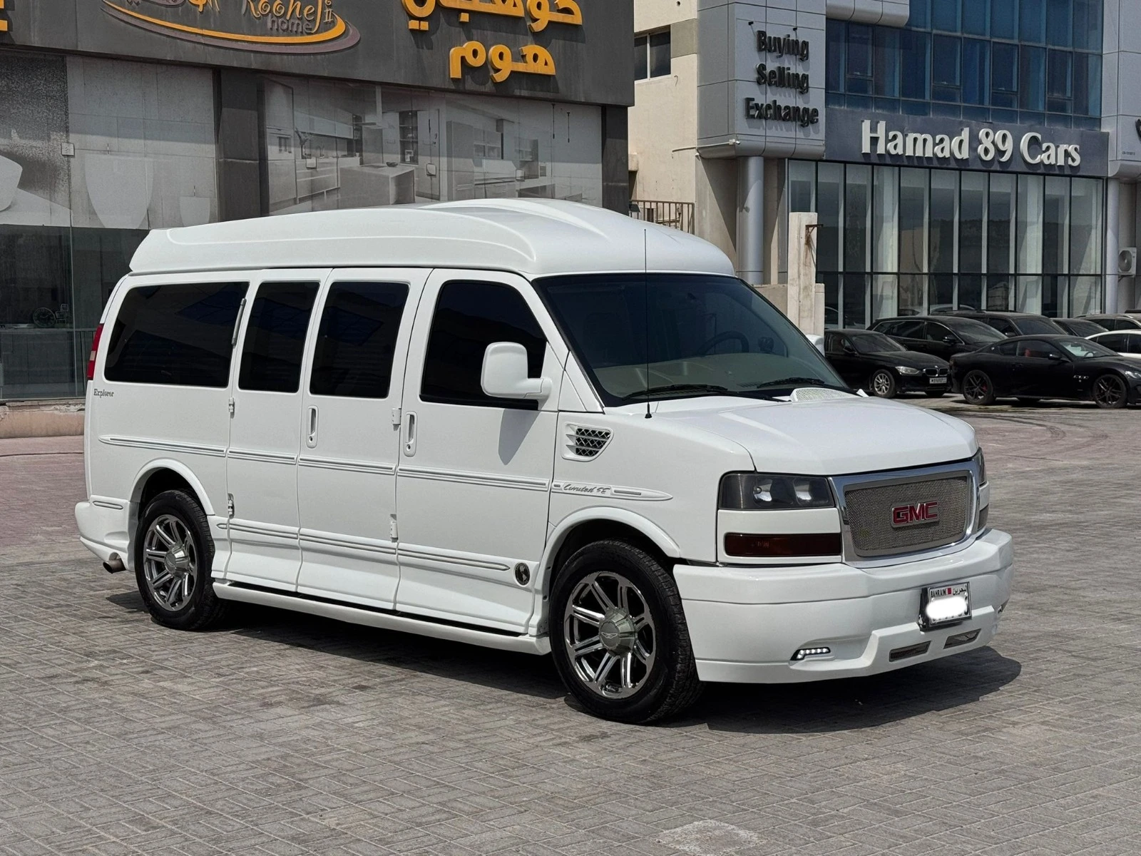 GMC Savana Explorer SE 2014 (White)