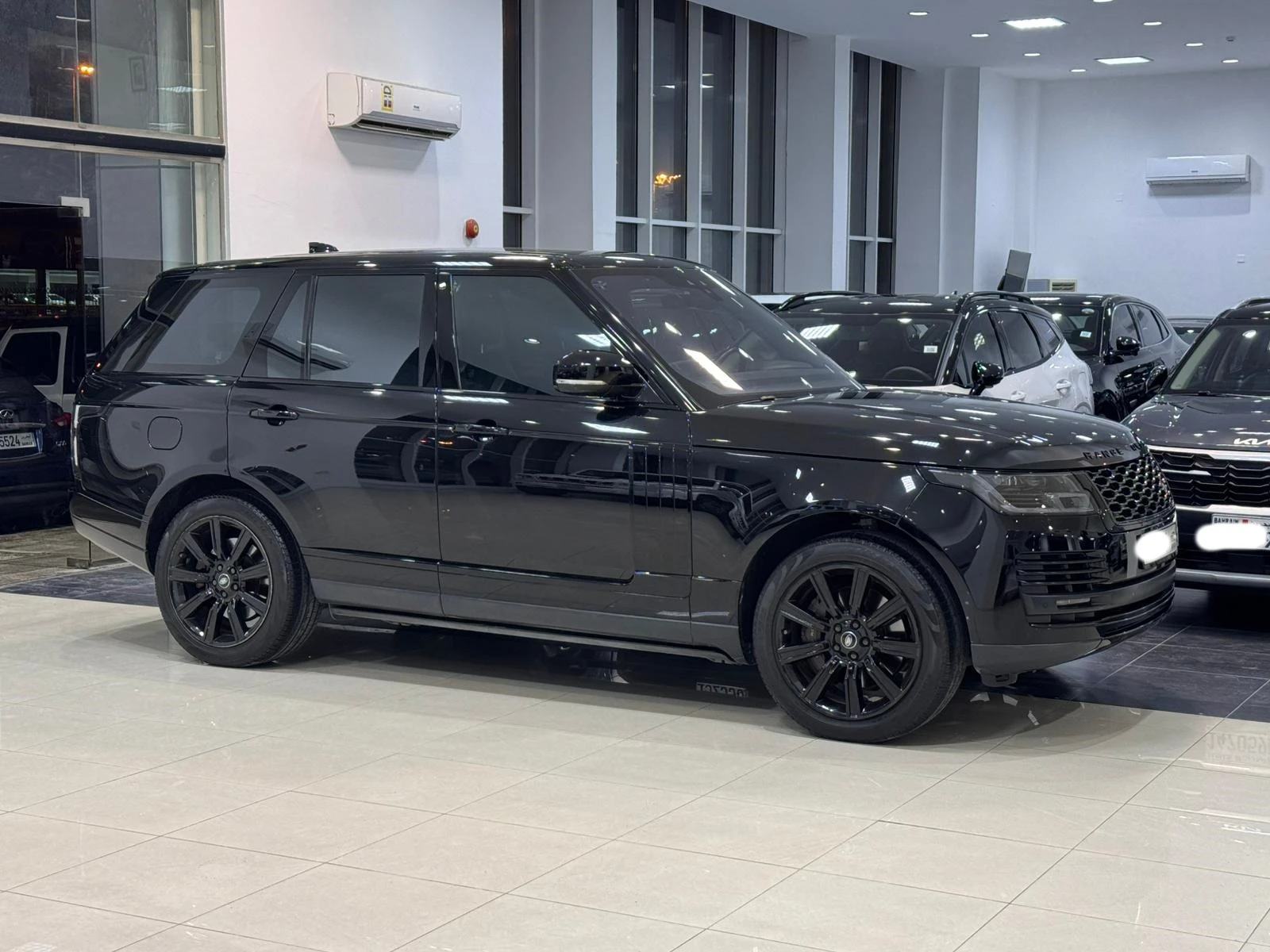 Range Rover HSE 2020 (Black)