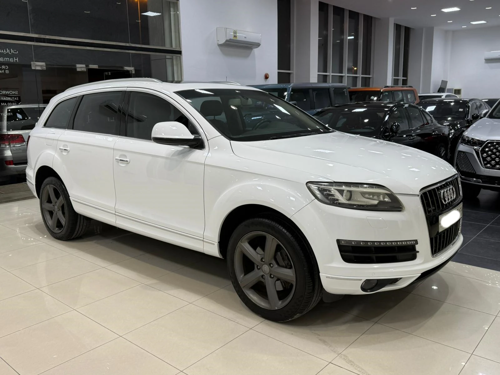 Audi Q7 2012 (White)