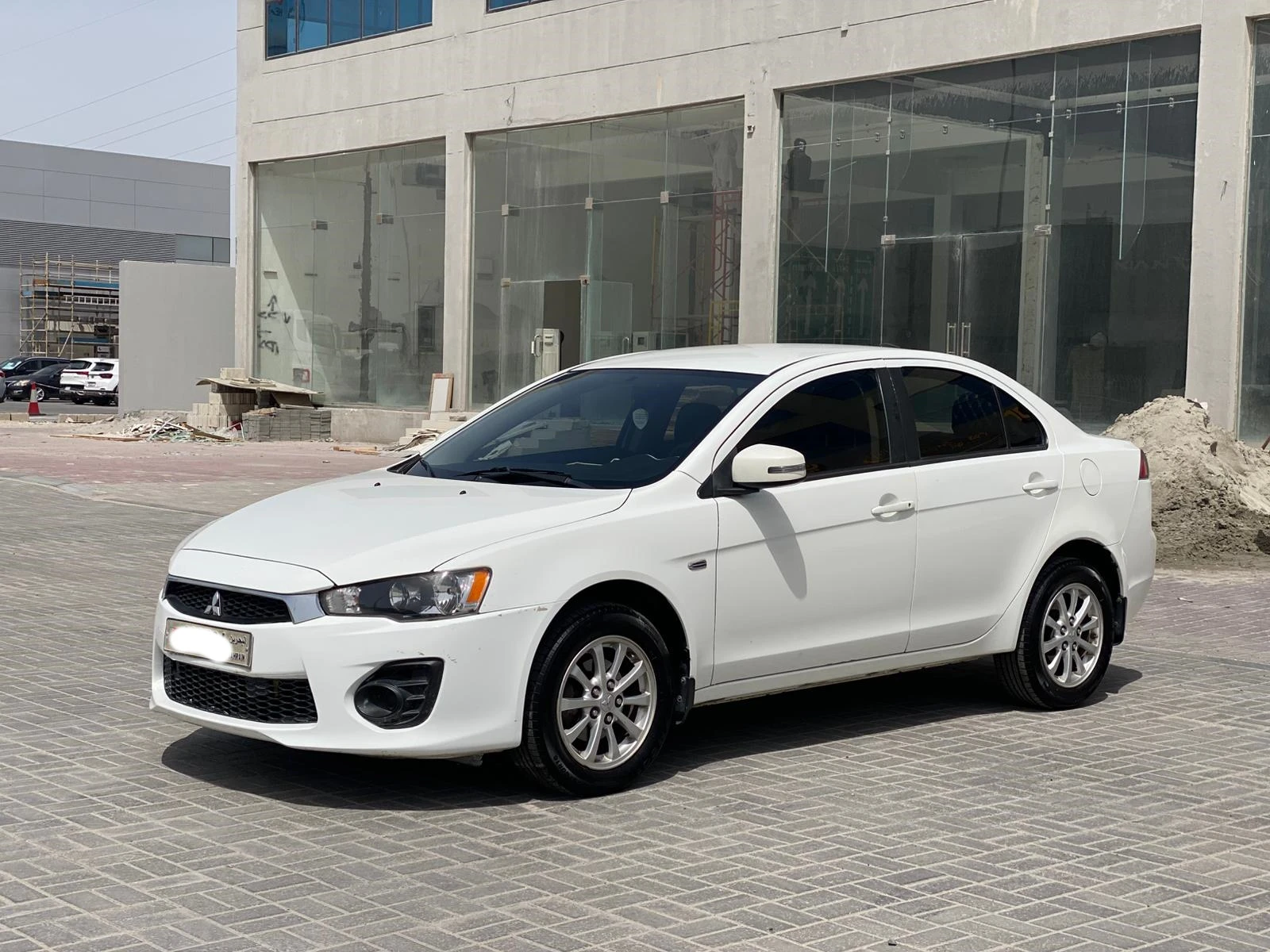 Mitsubishi Lancer 2017 (White)