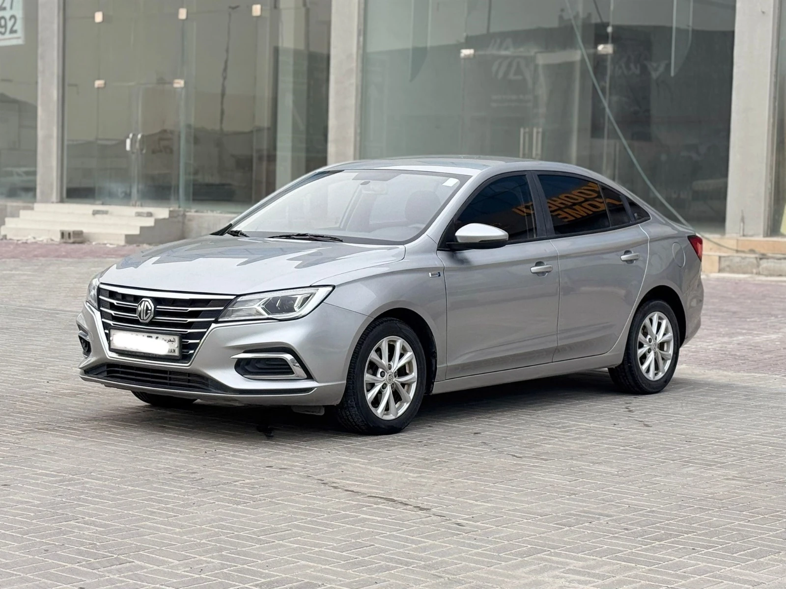 MG-5 / 2023 (Silver)
