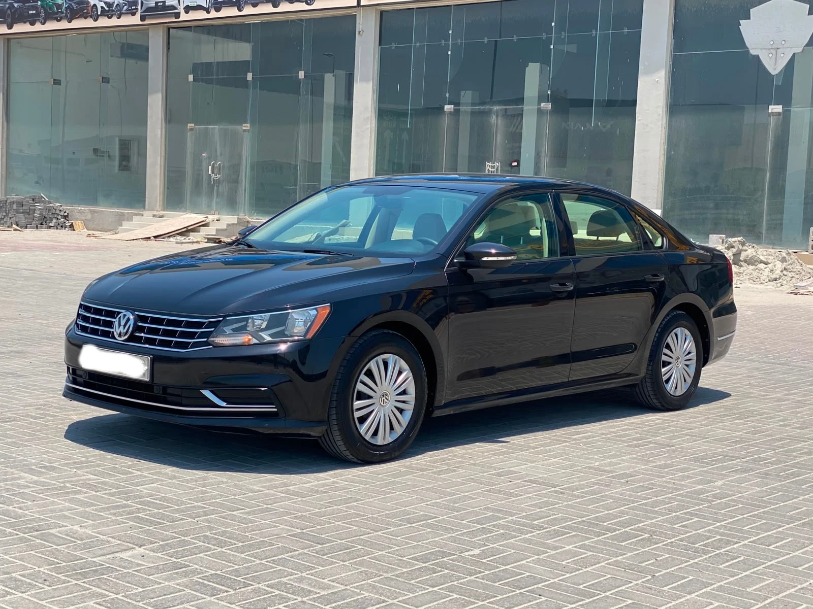 Volkswagen Passat 2018 (Black)