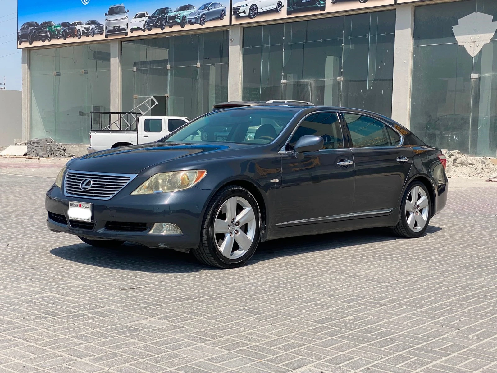 Lexus LS-460  2007 (Grey)