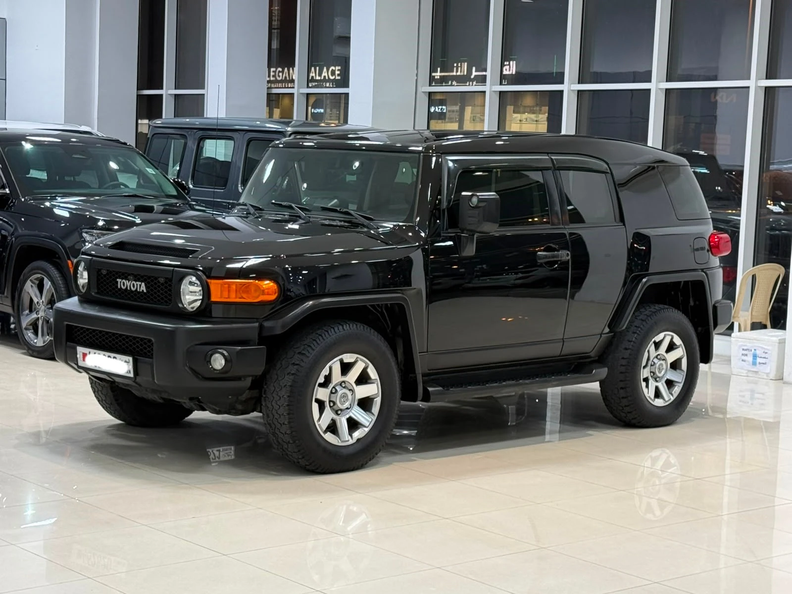 Toyota FJ-Cruiser 2016 (Black)