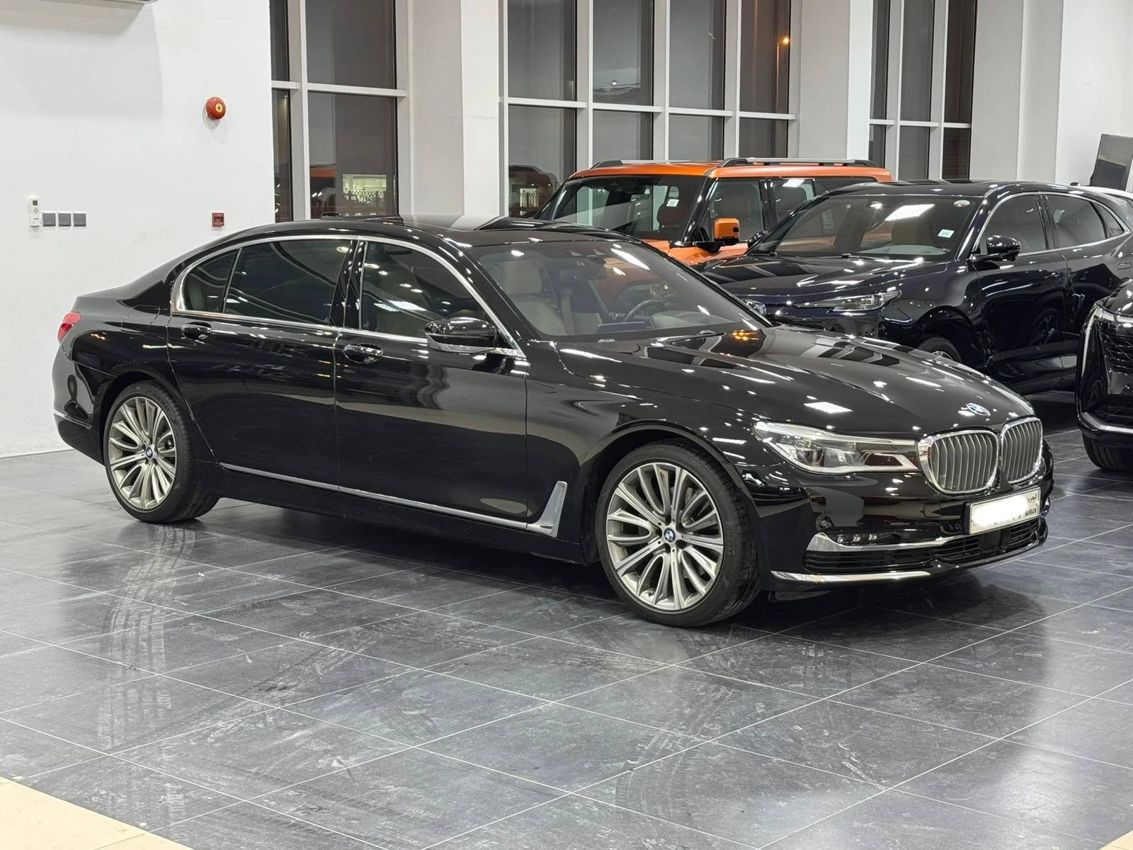 BMW 740Li 2019 (Black)