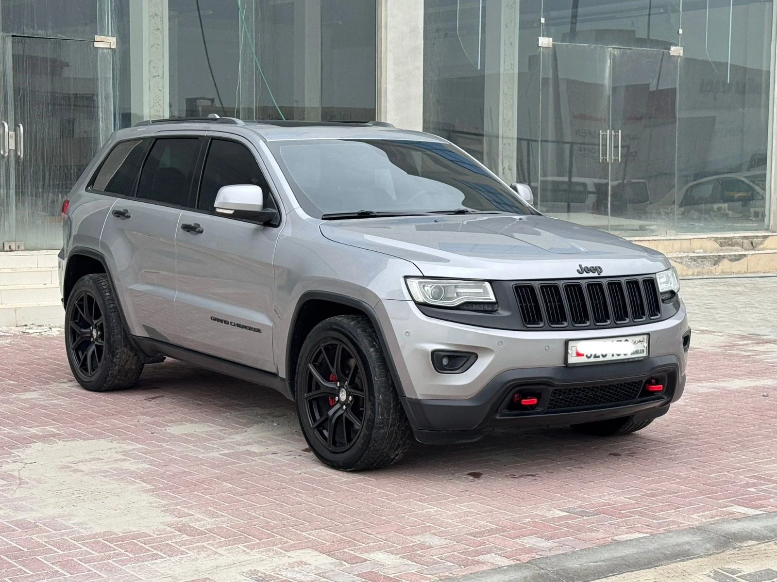 Jeep Grand Cherokee LTD 2015 (Silver)