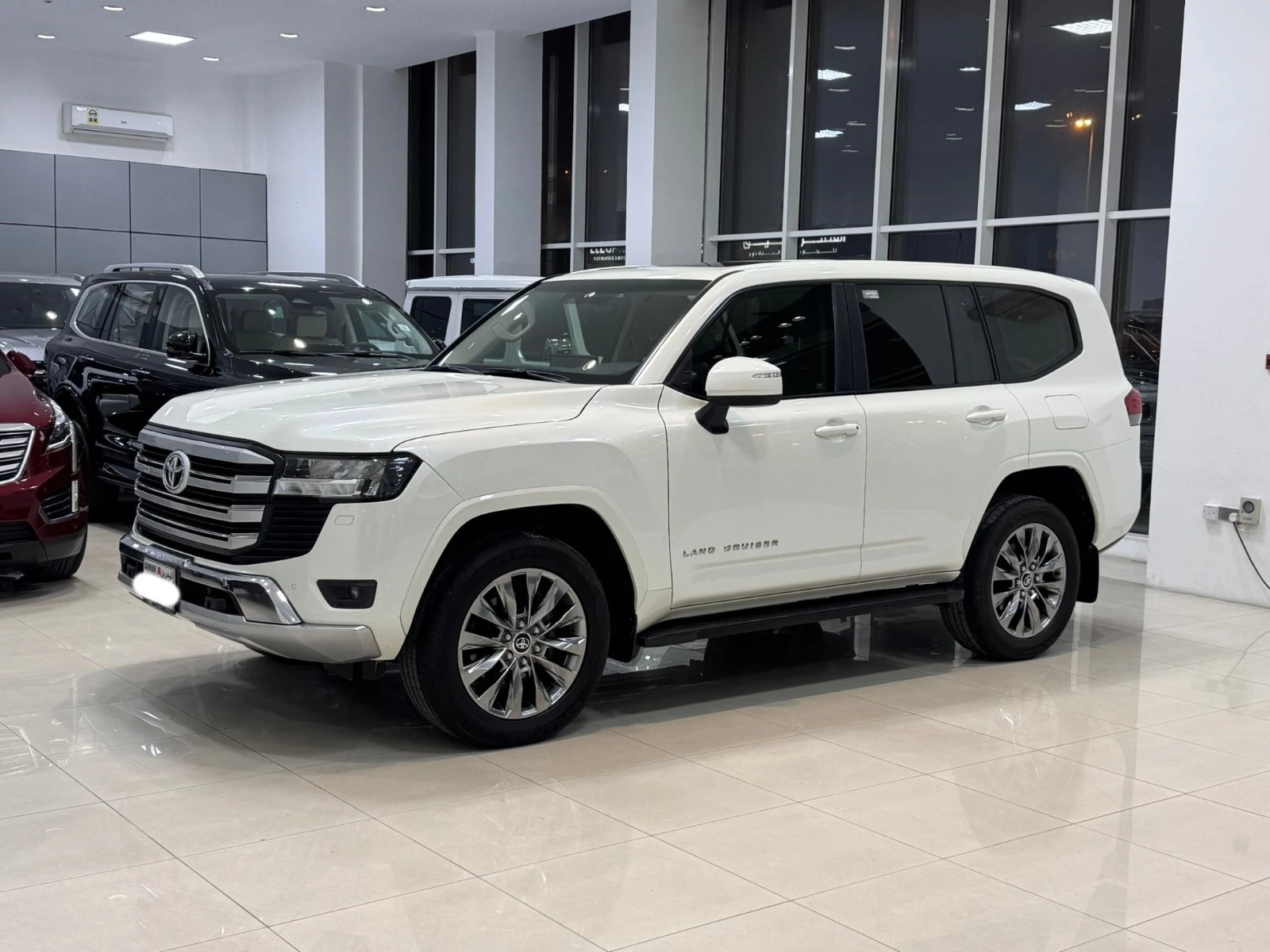 Toyota Land Cruiser GXR 2023 (White)