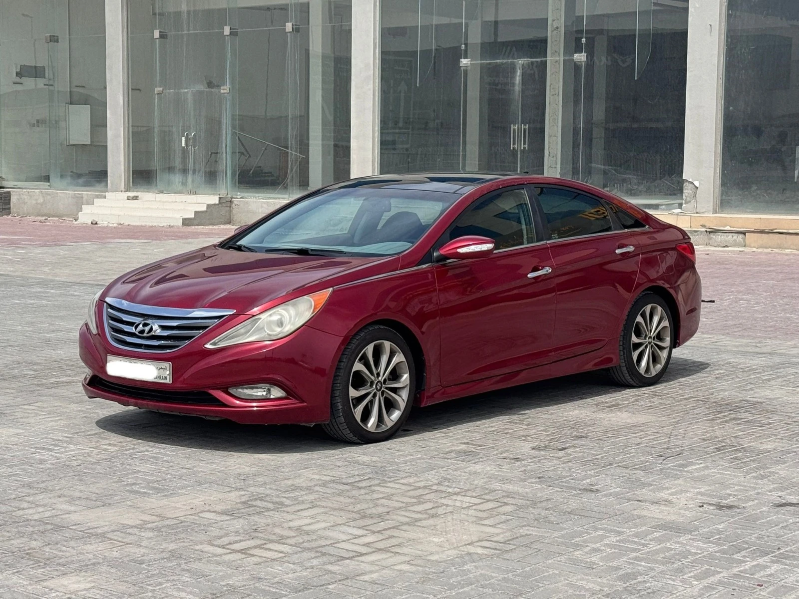 Hyundai Sonata 2014 (Red)