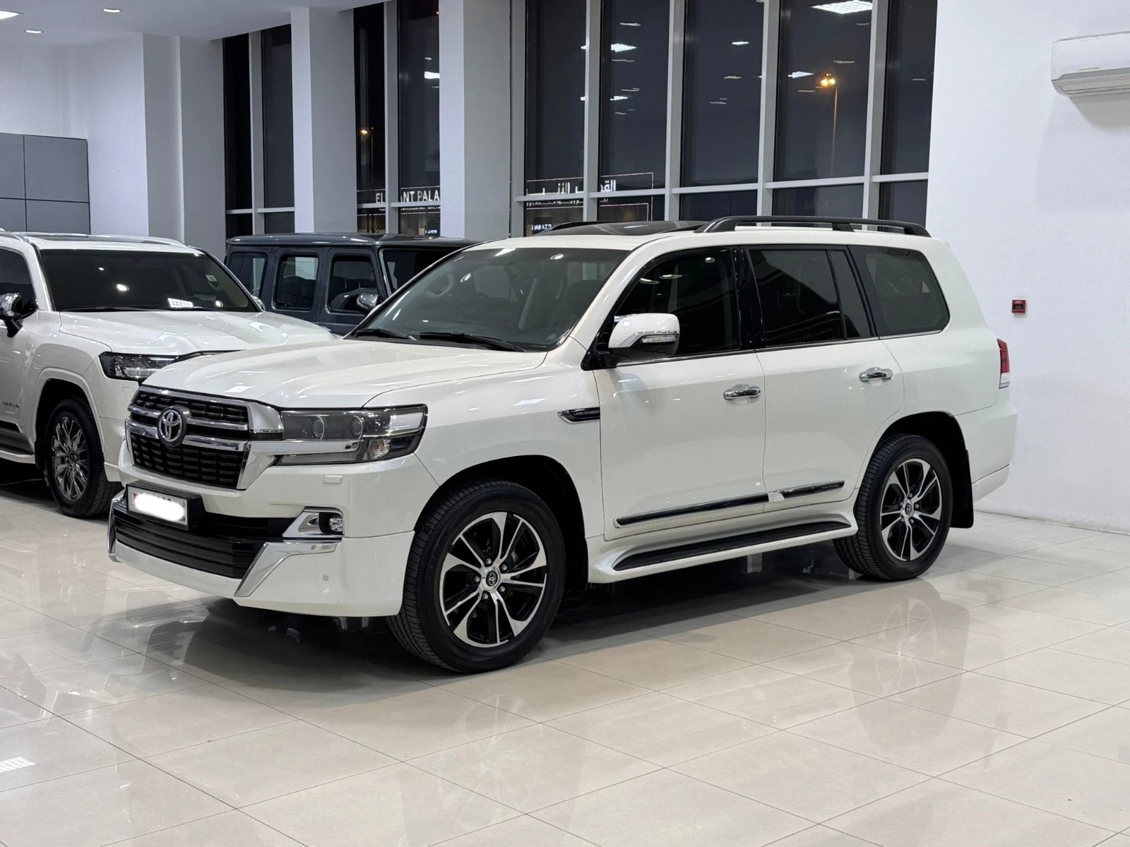 Toyota Land Cruiser GX-R 2021 (Pearl)