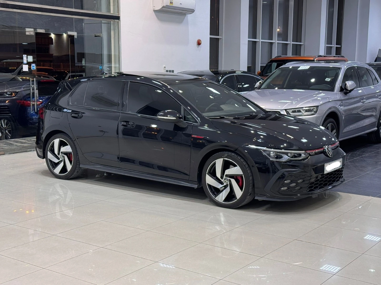 Volkswagen Golf GTI 2022 (Black)