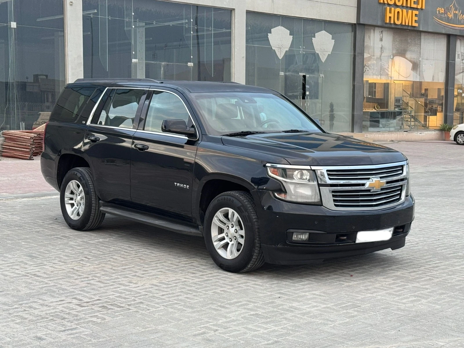 Chevrolet Tahoe 2017 (Black)