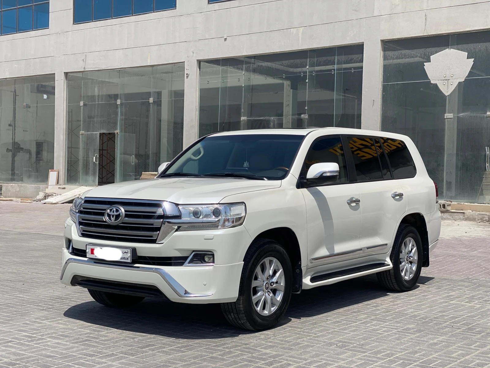 Toyota Landcruiser GX-R 2018 (Pearl)