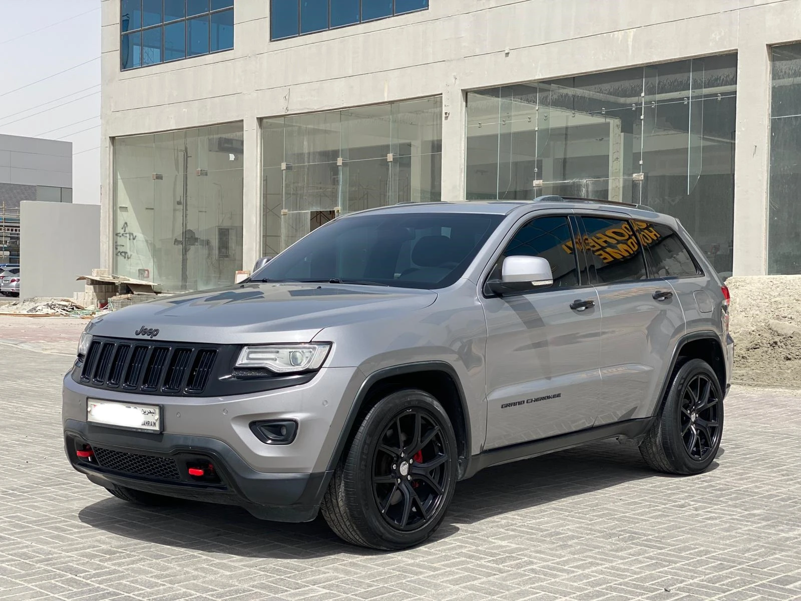 Jeep Grand Cherokee LTD 2015 (Silver)