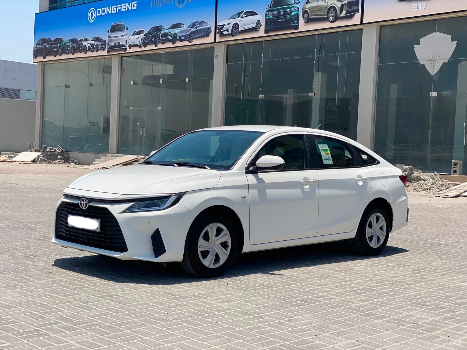 Toyota Yaris 2026 (White)