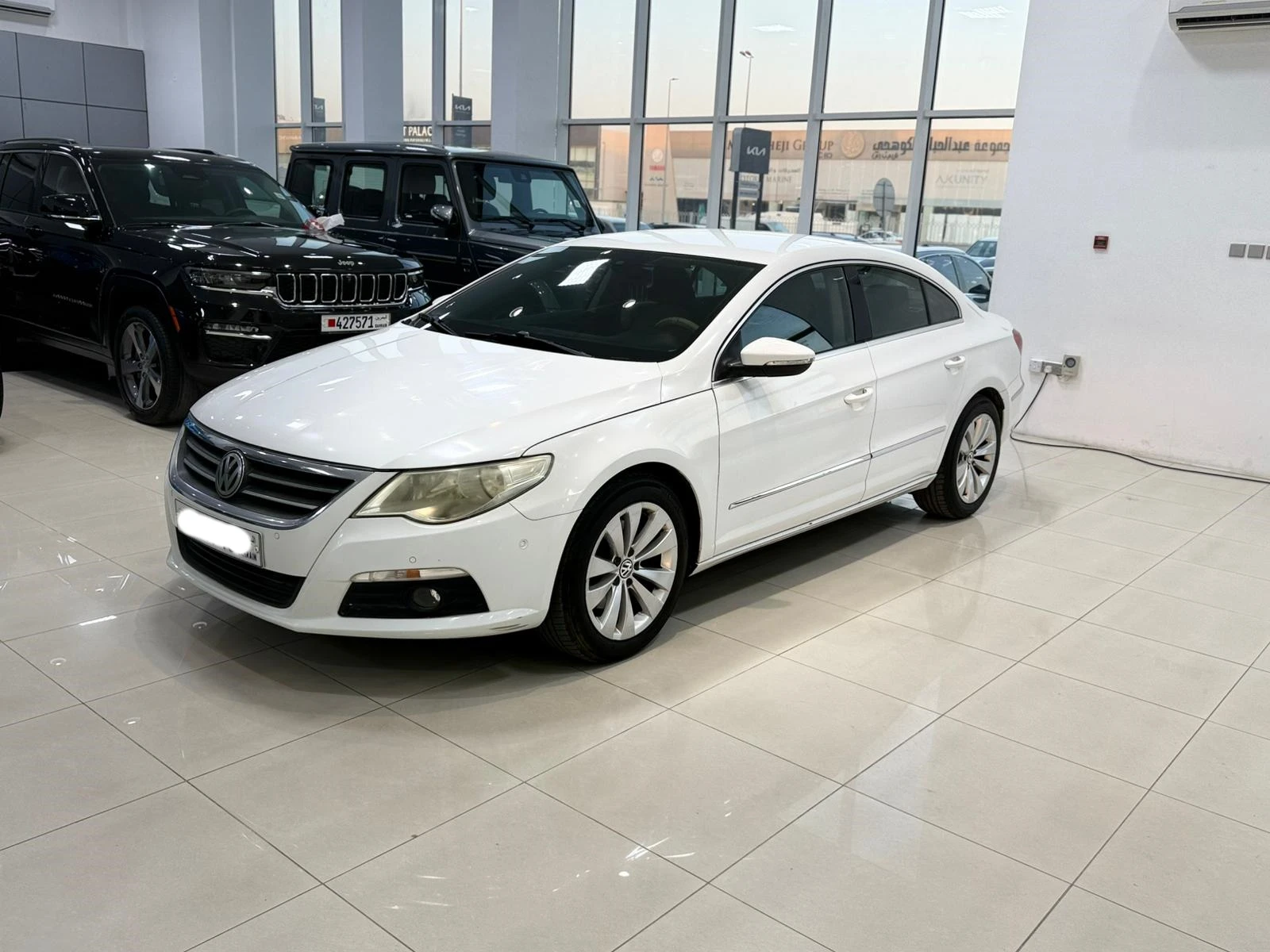 Volkswagen Passat 2012 (White)