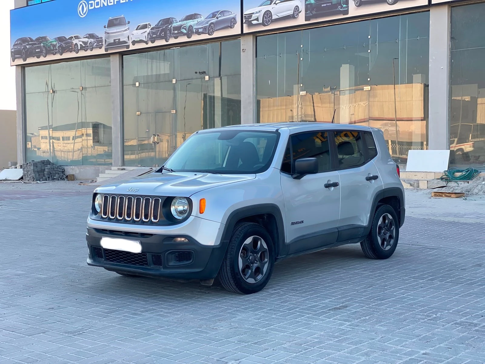 Jeep Renegade Sport 2016 (Silver)