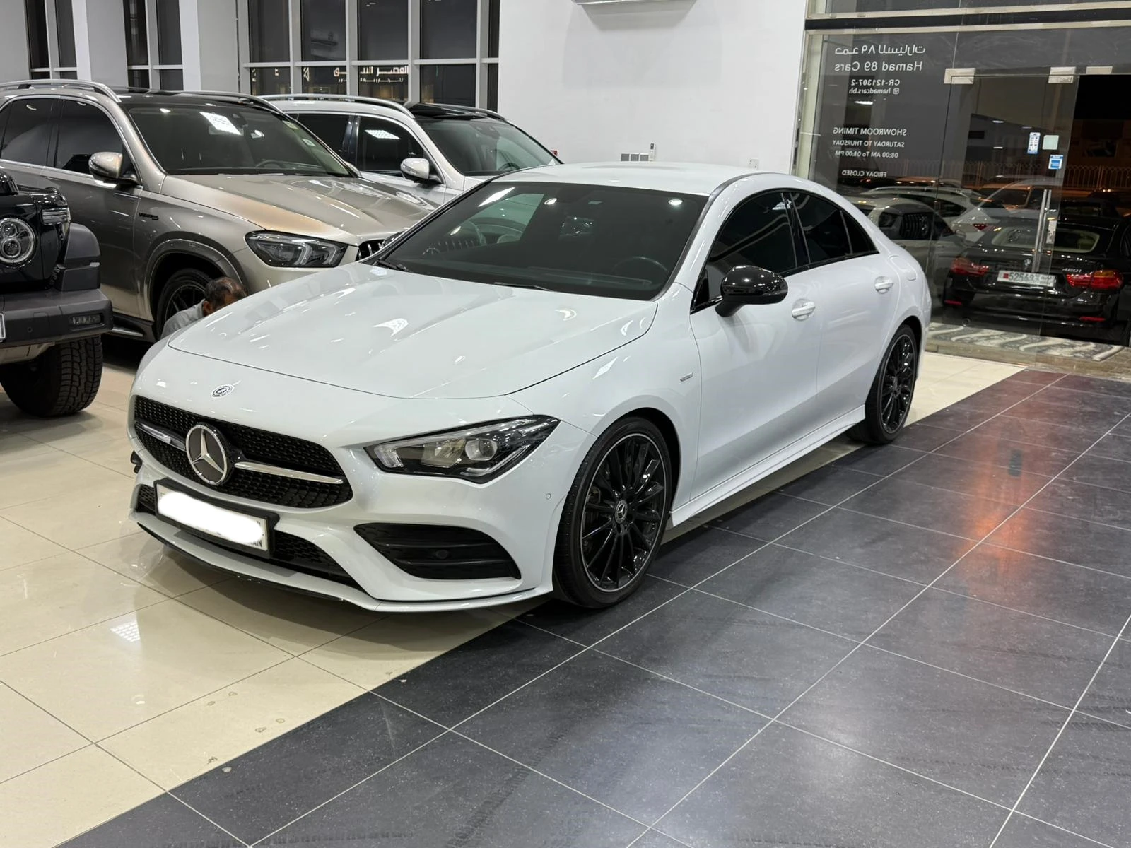 Mercedes Benz CLA-200 AMG 2020 (White)