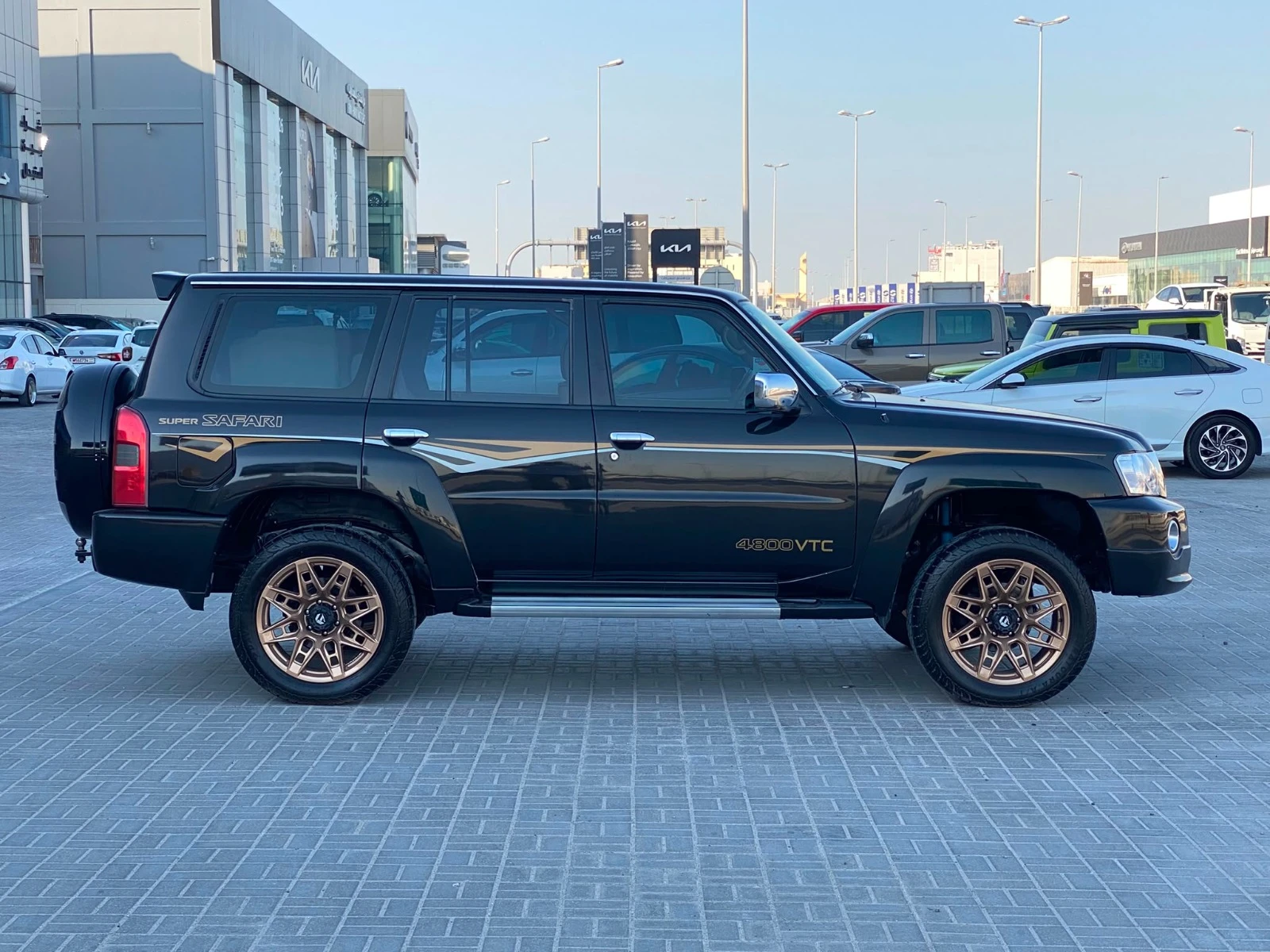 Nissan Patrol Super Safari 2006 (Black)