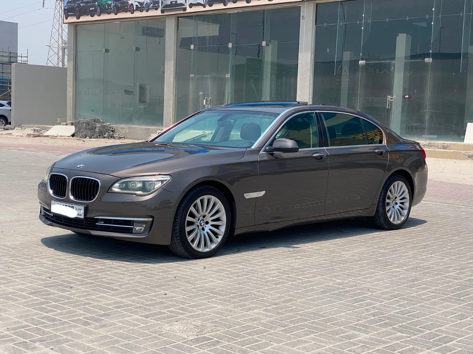 BMW 740Li 2014 (Brown)