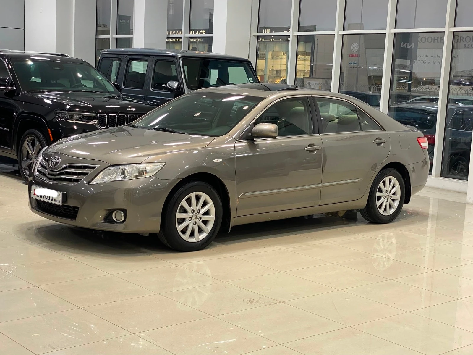 Toyota Camry GLX 2011 (Grey)