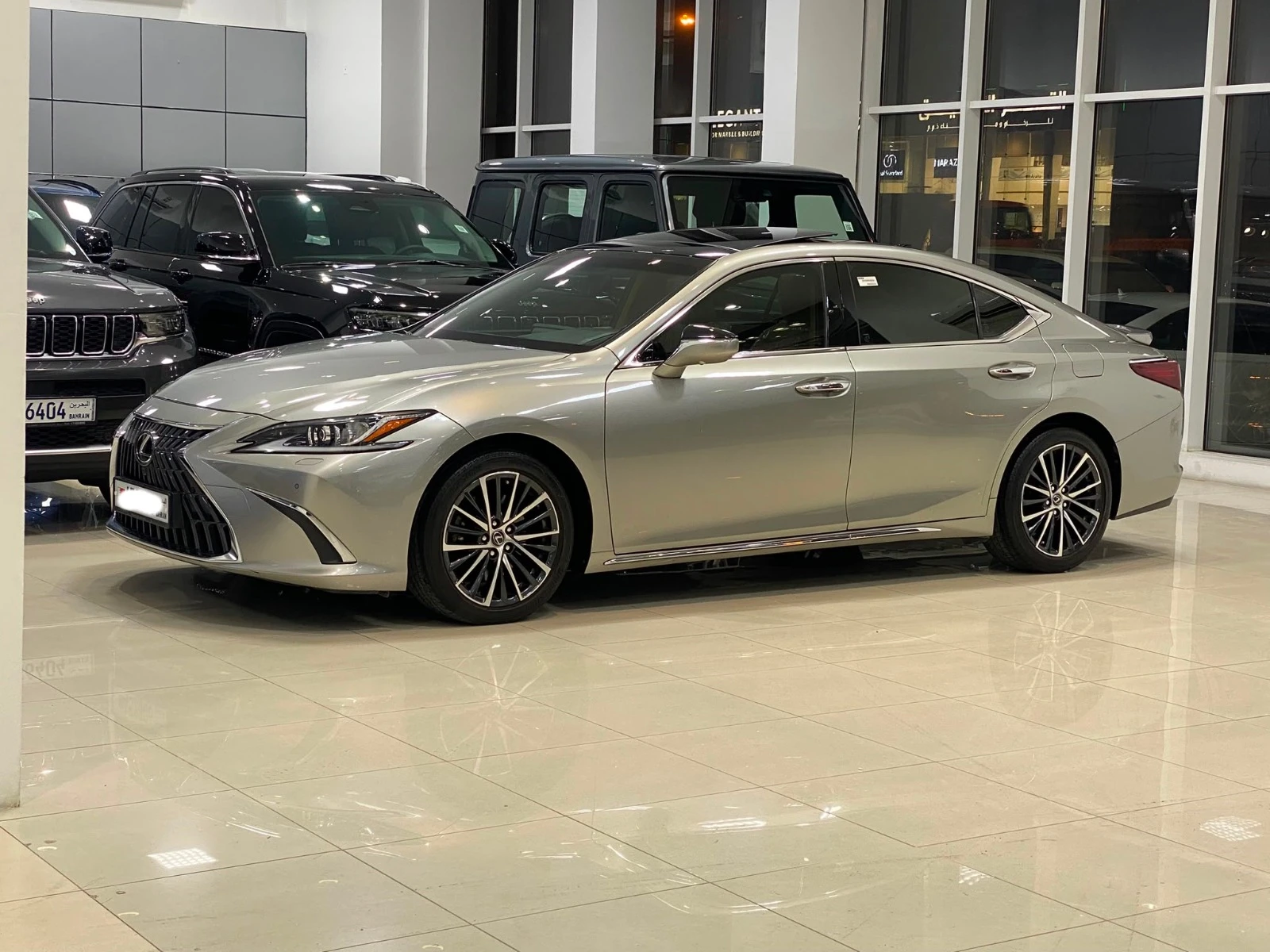 Lexus ES-350 / 2023 (Silver)