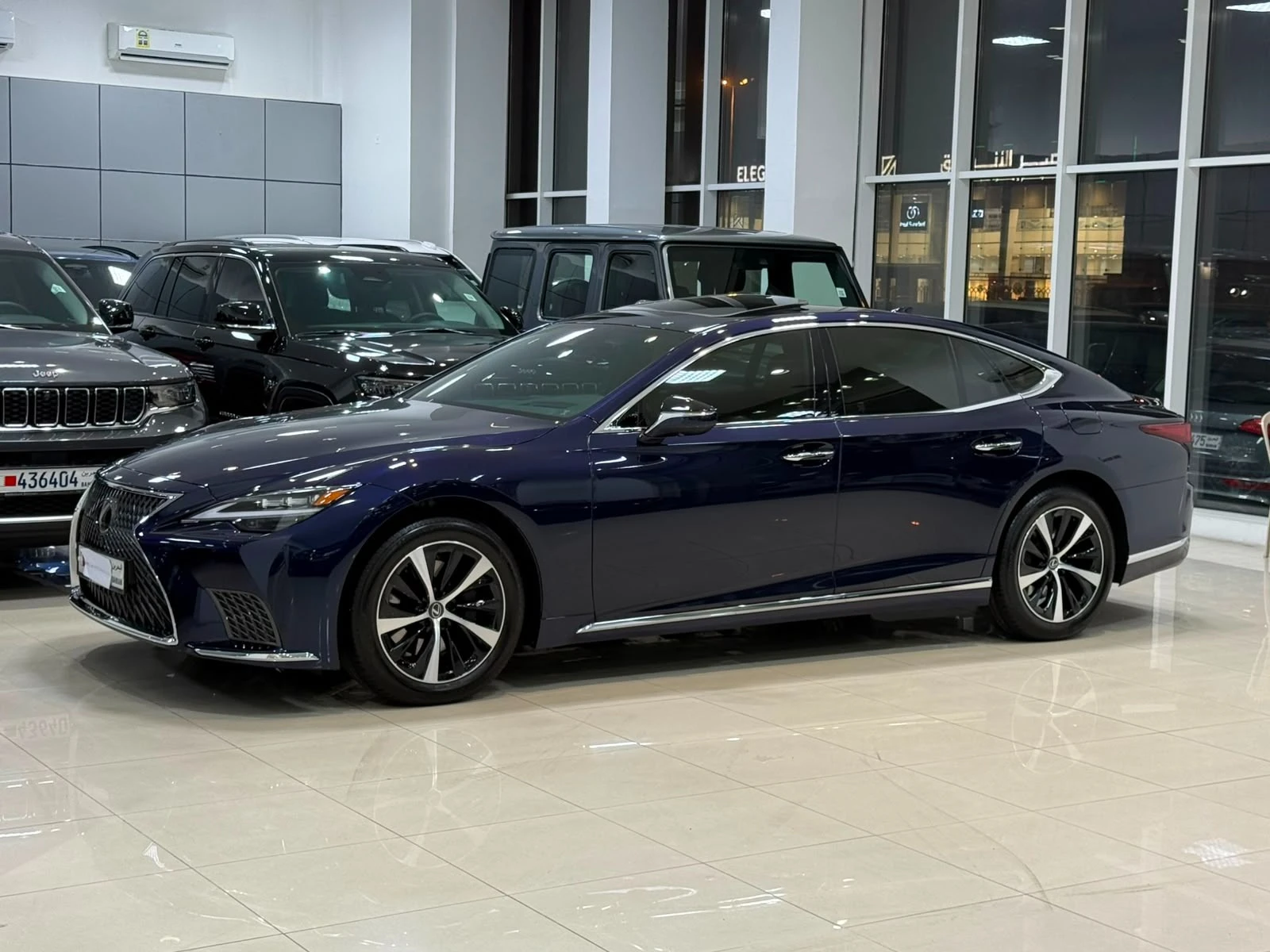 Lexus LS-350 / 2026 (Blue)