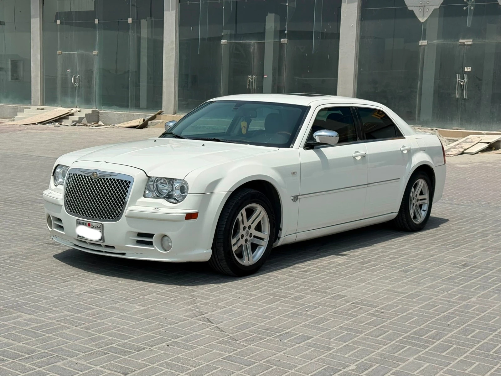 Chrysler 300C 2006 (White)