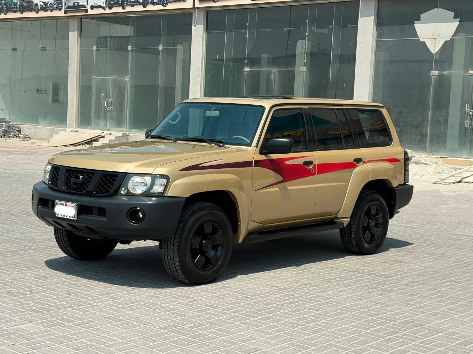 Nissan Patrol Safari 2008 (Beige)