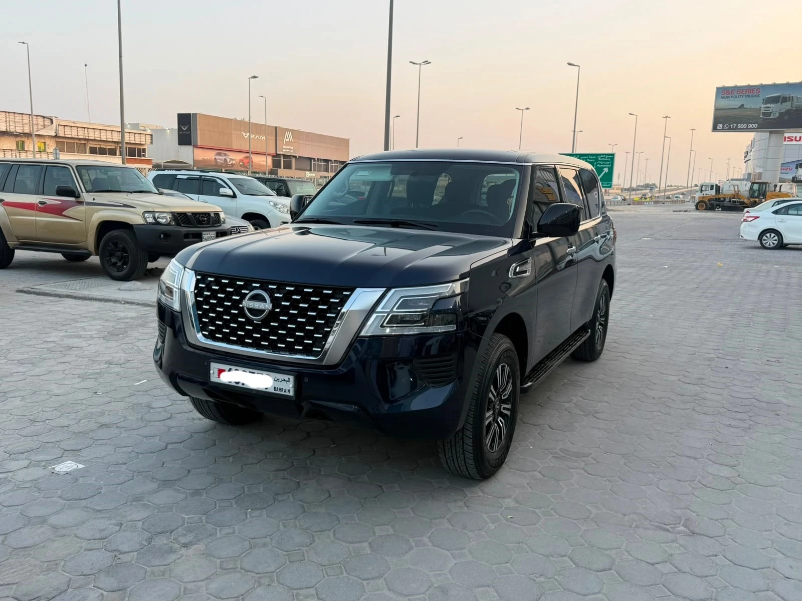 Nissan Patrol XE 2024 (Blue)