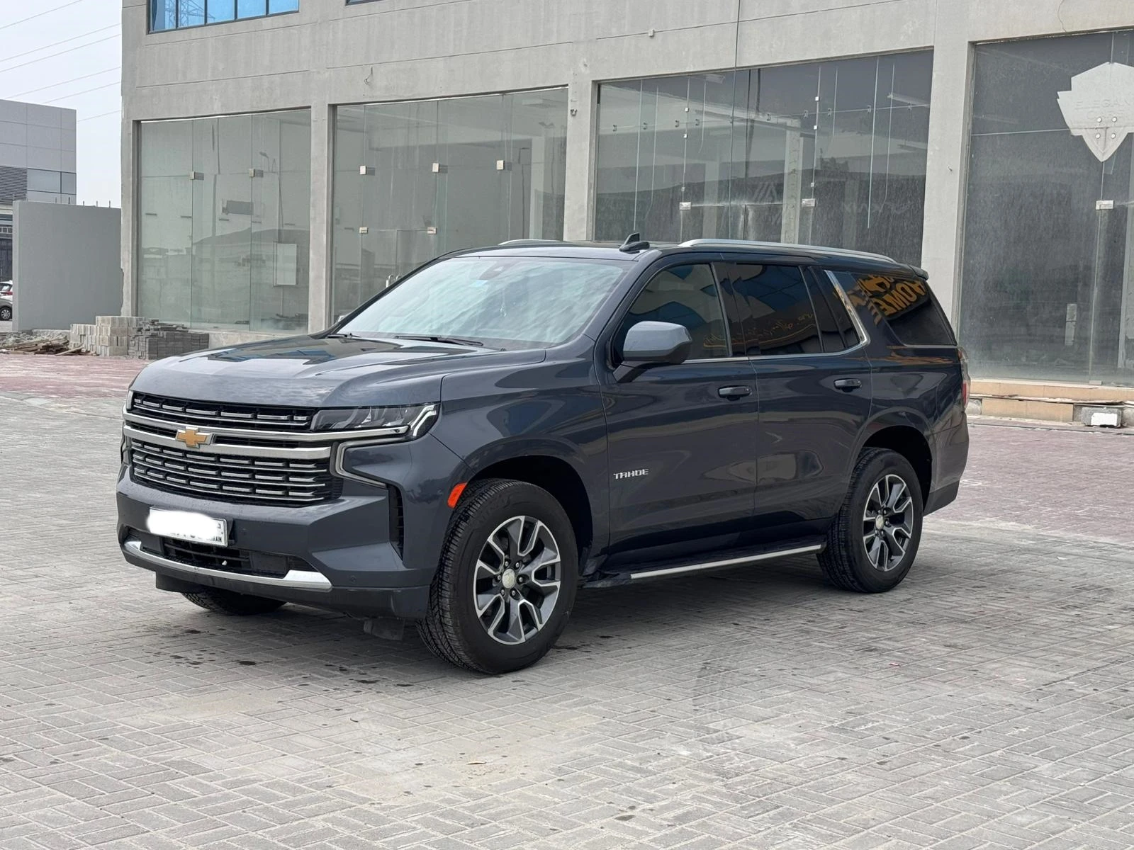 Chevrolet Tahoe LT 2021 (Grey)