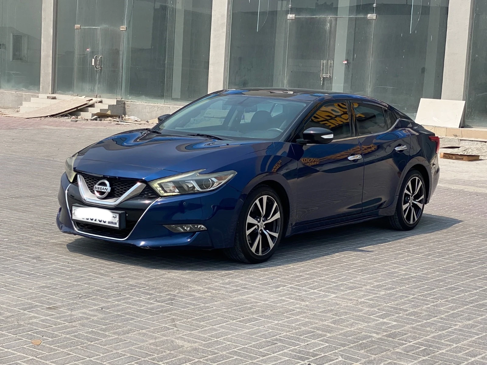 Nissan Maxima SV 2017 (Blue)
