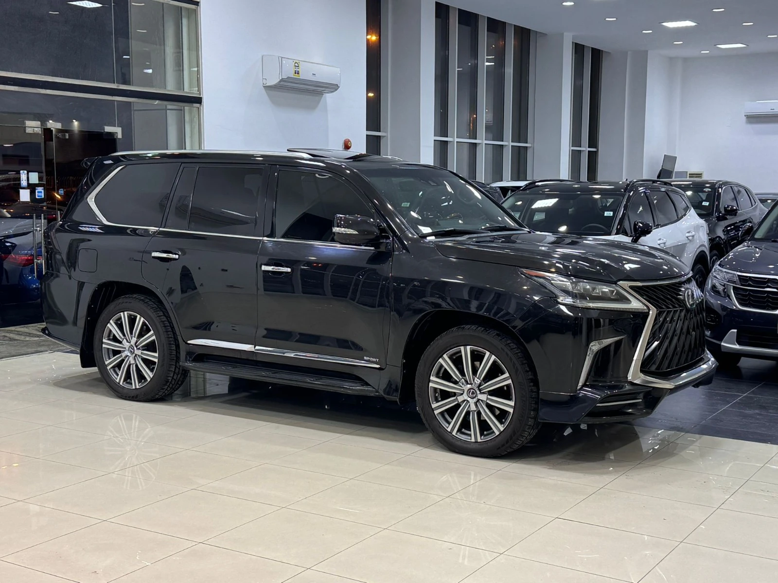 Lexus LX-570 S 2016