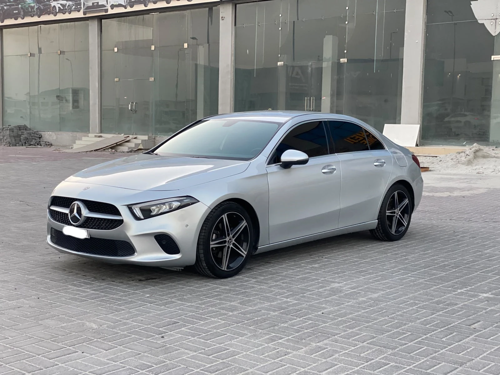 Mercedes Benz A-200 / 2022 (Silver)