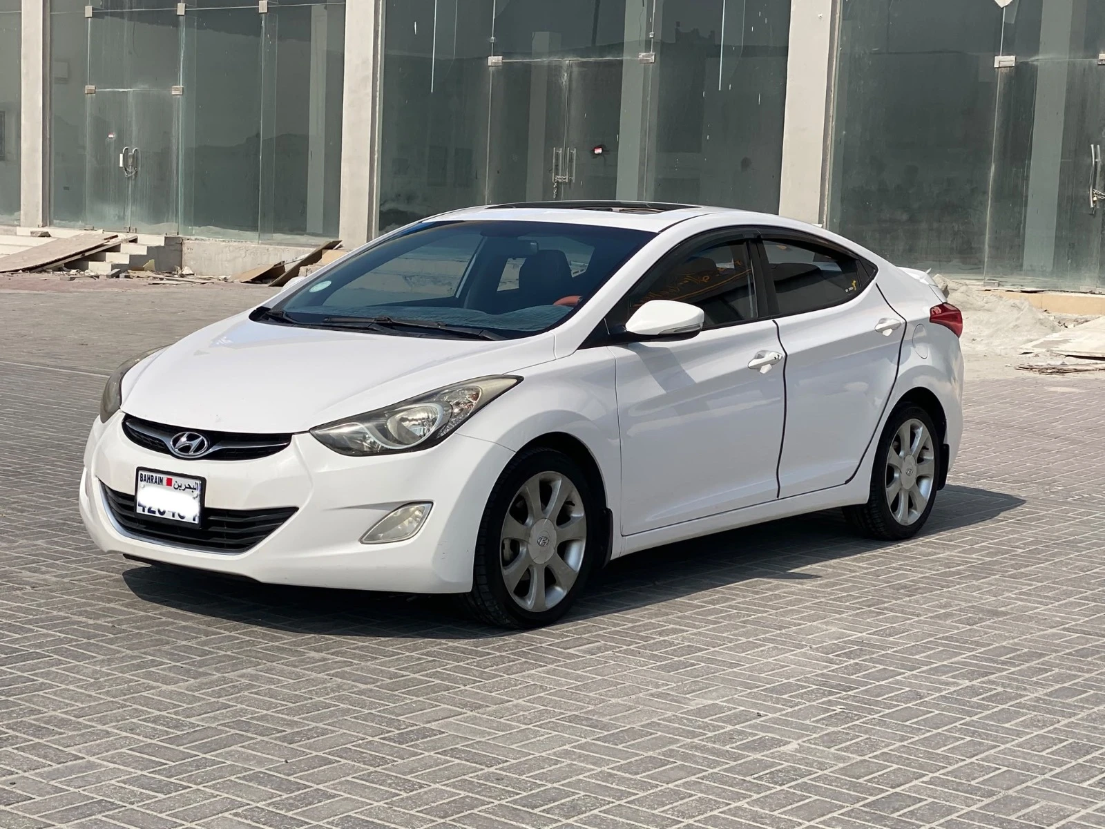 Hyundai Elantra 2014 (White)