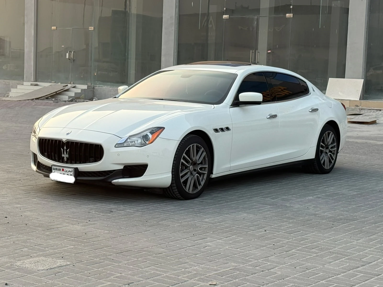 Maserati Quattroporte 2015 (White)